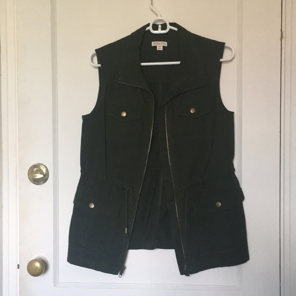 Cinched waisted hunter green vest